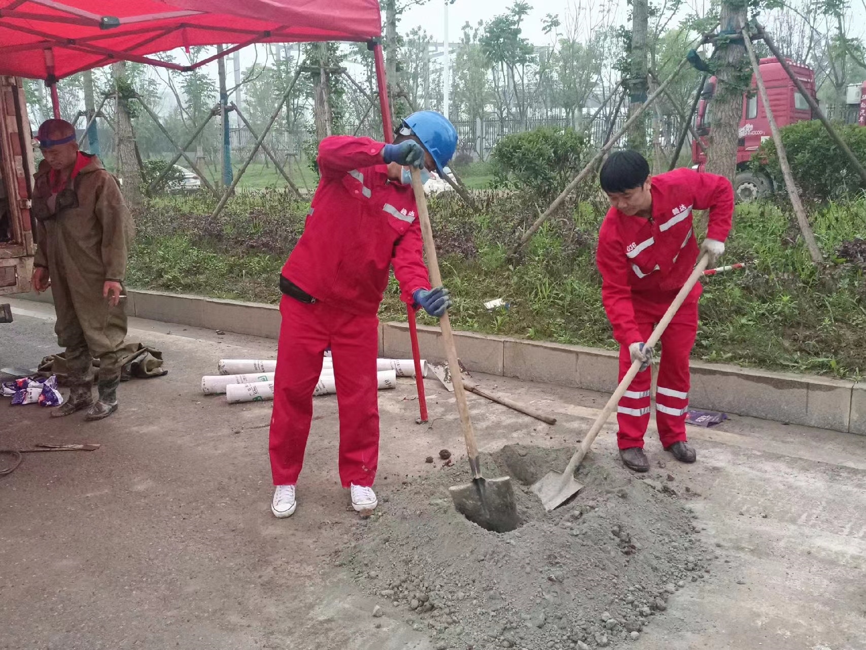江油管道疏通哪家好】及时进行市政管道清淤